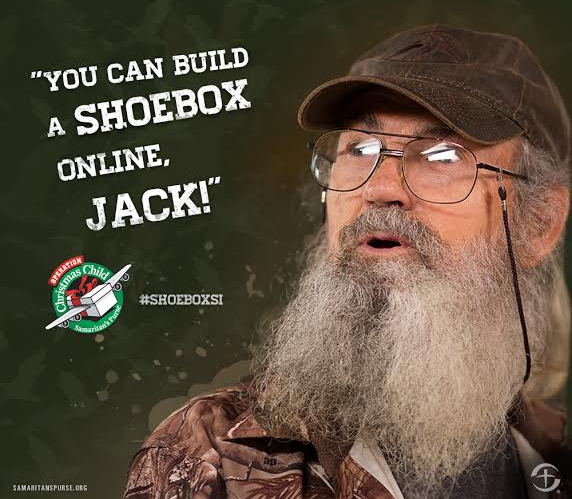 Build an Operation Christmas Child Shoebox Online