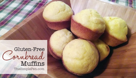 Gluten-Free Cornbread Recipe {Also Dairy-Free} || TheSimplePen.com